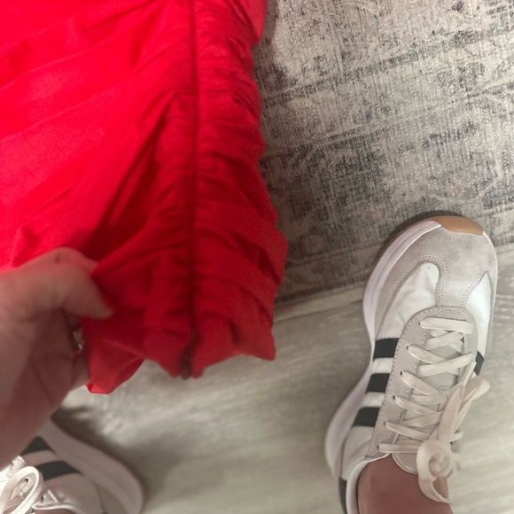 Revolve Petersyn Elegant Red Women's Top - Picture 3 of 7